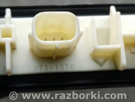 ФОТО Кнопка відкриття багажника зовнішня для Toyota Prius IV XW50 (15-22) Київ