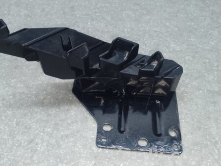 ФОТО Кронштейн переднього бампера (під фарою) для Infiniti FX/QX70 S51 (08-17) Київ