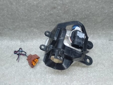 ФОТО Протитуманна фара для Subaru Legacy VI BN (14-19) Київ