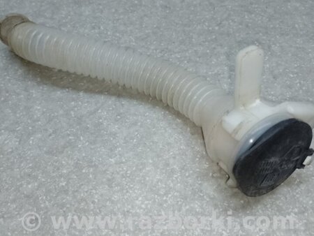 ФОТО Горловина бачка склоомивача для Toyota RAV-4 III CA30W/XA30 (05-16) Київ
