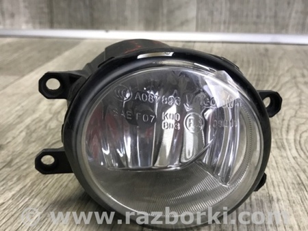 ФОТО Протитуманна фара для Toyota Tacoma 2 (2005-2015) Київ