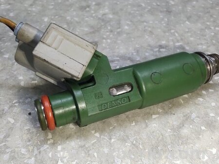 ФОТО Форсунка паливна для Toyota Corolla E120 (08.2000-02.2007) Київ