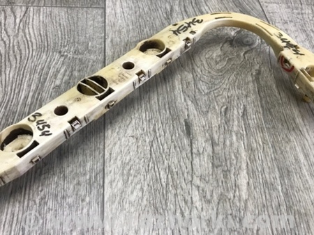 ФОТО Кронштейн заднього бампера для Nissan Rogue (08-14) Київ