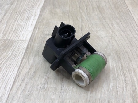 ФОТО Резистор вентилятора радіатора для Hyundai Accent 4 RB (10-18) Київ