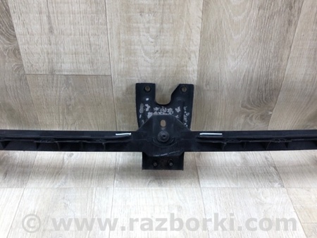 ФОТО Кронштейн решітки радіатора для Volkswagen Jetta USA (10-17) Київ