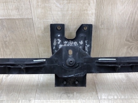 ФОТО Кронштейн решітки радіатора для Volkswagen Jetta USA (10-17) Київ