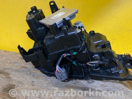 ФОТО Фара для Mazda CX-30 (2019-...) Київ