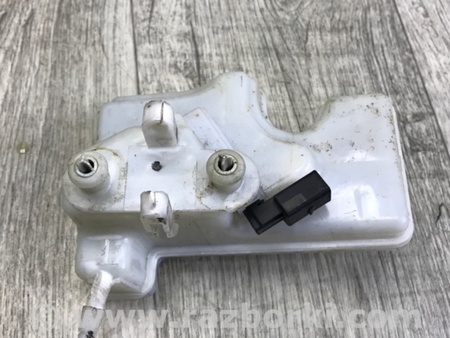 ФОТО Бачок головного гальмівного циліндра для Volkswagen Tiguan (2016-) Київ