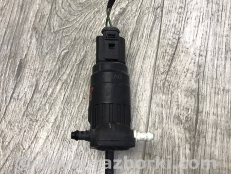 ФОТО Насос омивача скла для Volkswagen Tiguan (11-17) Київ