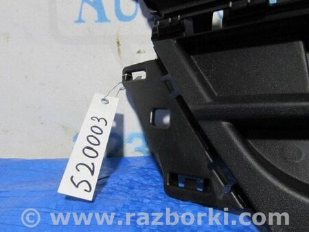 ФОТО Решітка переднього бампера для Volkswagen Jetta USA (10-17) Київ