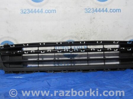 ФОТО Решітка переднього бампера для Volkswagen Jetta USA (10-17) Київ