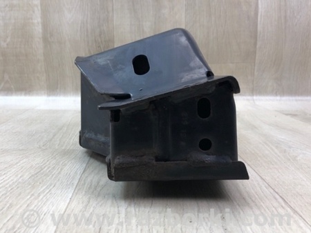 ФОТО Кронштейн підсилювача переднього бампера для Toyota Sienna (11-16) Київ