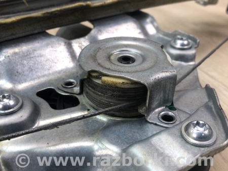 ФОТО Склопідйомник для Nissan X-Trail T33 Київ