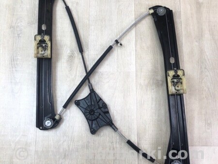 ФОТО Склопідйомник для Volkswagen Tiguan (2016-) Київ