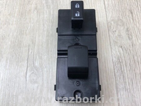 ФОТО Кнопка склопідіймача для Nissan Versa B17 Київ