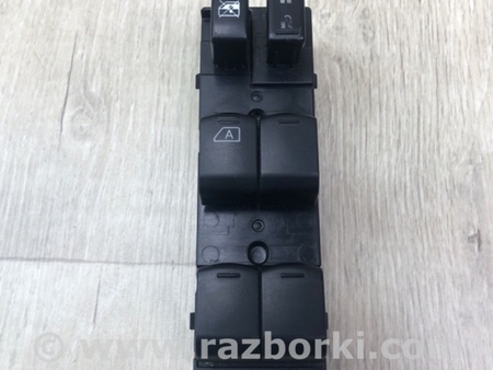 ФОТО Блок керування склопідіймачами для Nissan Versa B17 Київ