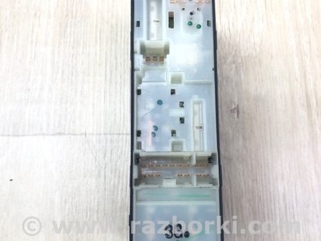 ФОТО Блок керування склопідіймачами для Nissan Versa B17 Київ