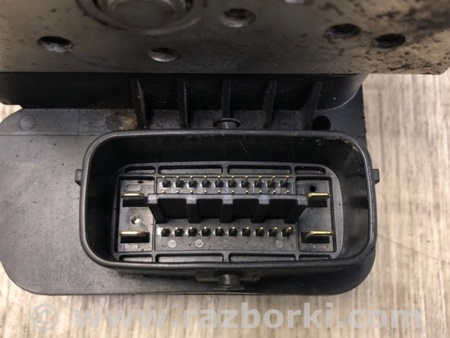 ФОТО Блок антиблокувальної системи для Toyota Corolla E140/E150 (11.2006-08.2013) Київ