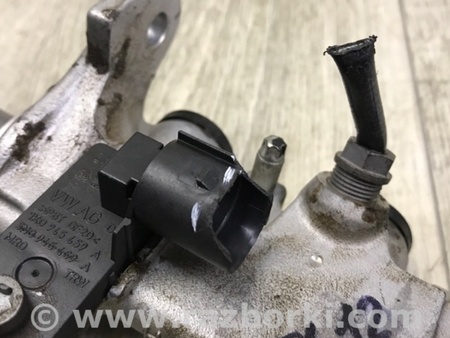 ФОТО Головний гальмівний циліндр для Volkswagen Tiguan (2016-) Київ