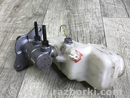 ФОТО Головний гальмівний циліндр для Toyota Corolla E140/E150 (11.2006-08.2013) Київ
