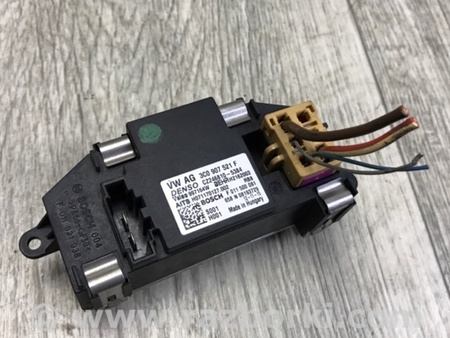 ФОТО Резистор пічки для Volkswagen Tiguan (11-17) Київ