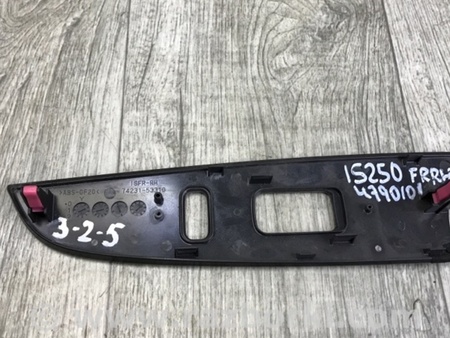 ФОТО накладка кнопок склопідйомника для Lexus IS250/350 (06-12) Київ