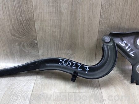 ФОТО Петля капоту для Chevrolet Cruze J400 (15-23) Київ