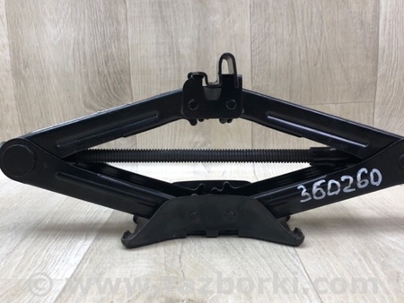 ФОТО Домкрат для Ford Focus 3 (01.2010 - 03.2018) Київ