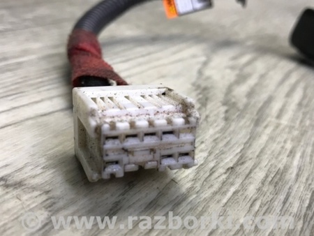 ФОТО Амортизатор кришки багажника для Nissan X-Trail T33 Київ