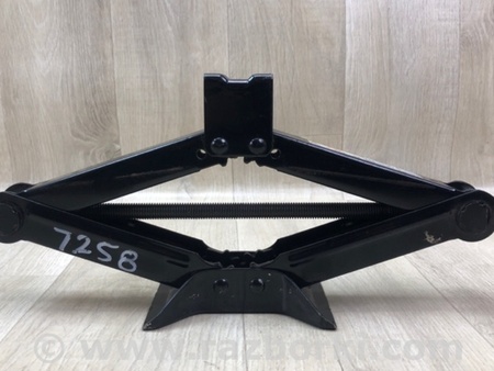 ФОТО Домкрат для Mitsubishi Outlander GF (2012-) Київ