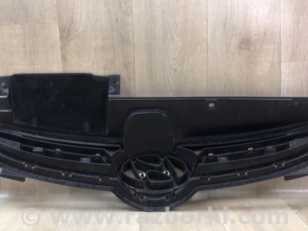 ФОТО Решітка радіатора для Hyundai Elantra V MD (10-16) Київ