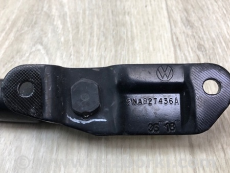 ФОТО Амортизатор кришки багажника для Volkswagen Tiguan (2016-) Київ