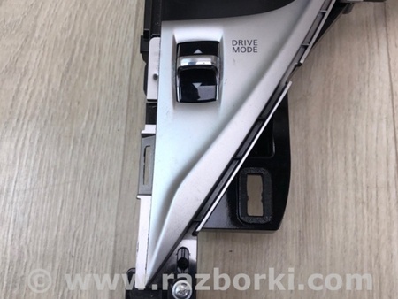 ФОТО Консоль центральна для Infiniti Q50 Київ