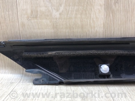 ФОТО Накладка стійки лобового скла для Nissan X-Trail T33 Київ