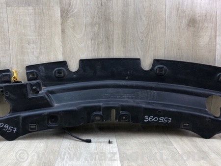 ФОТО Накладка замка капота для Ford Escape 3 (01.2012-12.2018) Київ