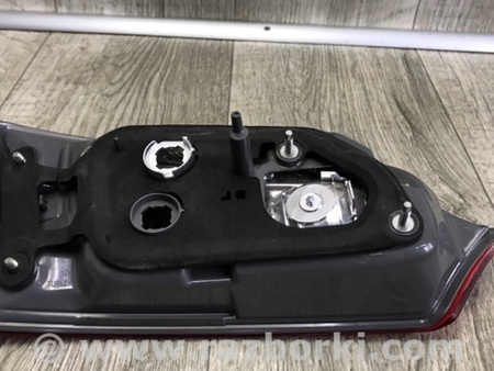 ФОТО Ліхтар внутрішній для Toyota Corolla E180 (05.2012-01.2019) Київ