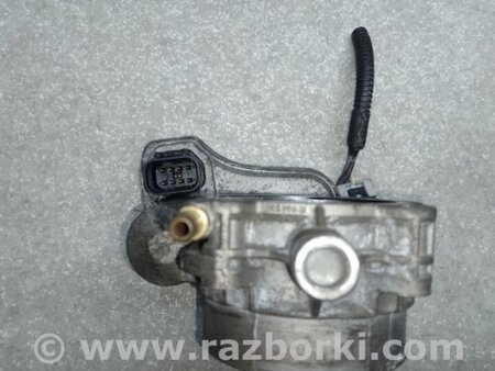 ФОТО Дросельна заслінка для Hummer H3 Київ