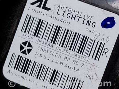 ФОТО Ліхтар внутрішній для Jeep Compass (17-21) Київ