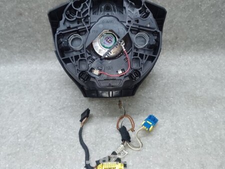 ФОТО Подушка безпеки в кермо для Volkswagen Passat CC (03.2008-01.2012) Київ