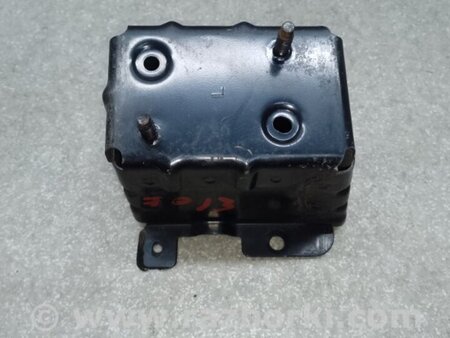 ФОТО Кронштейн підсилювача заднього бампера для Nissan LEAF (10-17) Київ