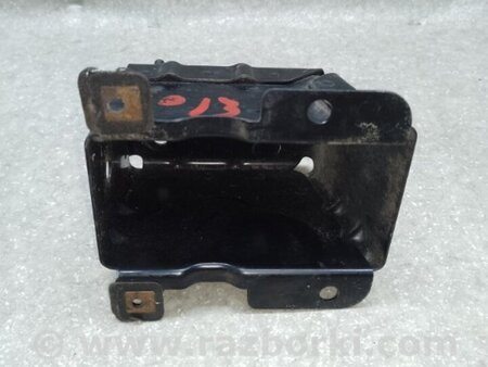 ФОТО Кронштейн підсилювача заднього бампера для Nissan LEAF (10-17) Київ