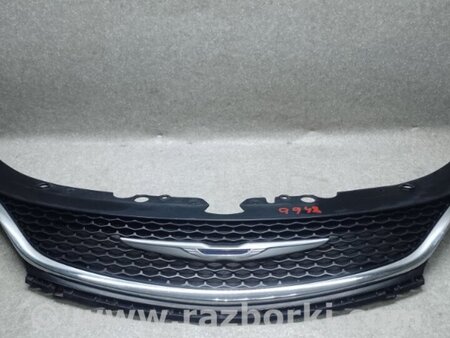 ФОТО Решітка радіатора для Chrysler 200 (2010-2016) Київ