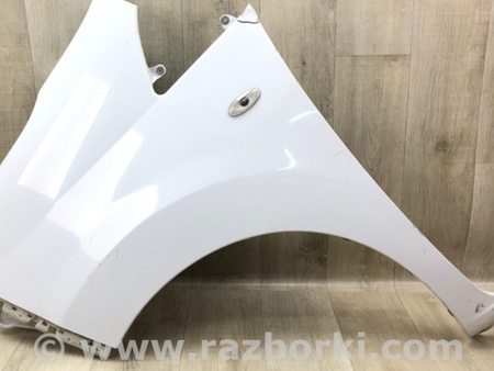 ФОТО Крило переднє для Nissan NV200 (09-15) Київ