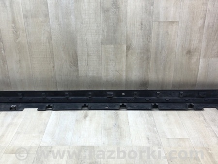 ФОТО Накладка порогу зовнішня для Ford Escape 3 (01.2012-12.2018) Київ