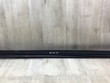 ФОТО Накладка порогу зовнішня для Mazda CX-30 (2019-...) Київ