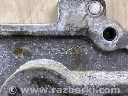 ФОТО Кришка коленвала для Hummer H3 Київ