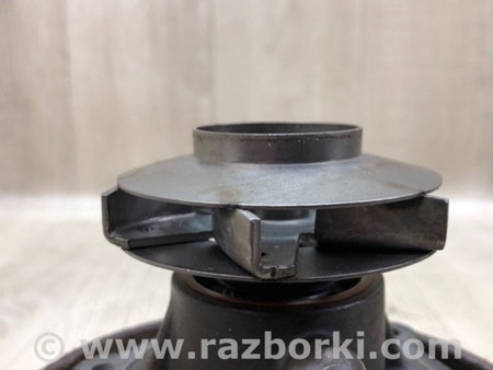 ФОТО Водяний насос для Hummer H3 Київ