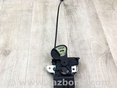 ФОТО Замок кришки багажника для Hyundai Genesis BH Sedan (08-13) Київ