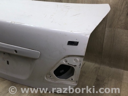 ФОТО Кришка багажника для Toyota Corolla E140/E150 (11.2006-08.2013) Київ