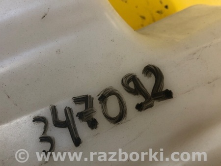 ФОТО Бачок омивача для Lexus LS500 (2018-) Київ